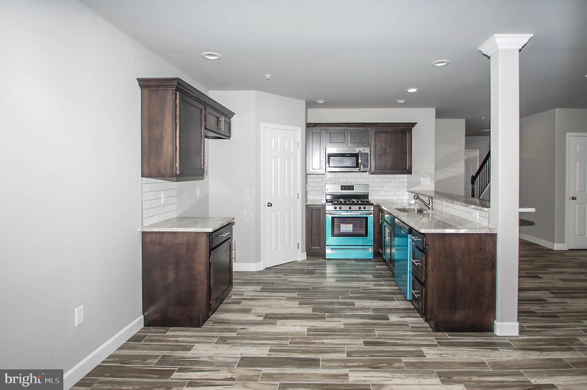 515 Elm Street Reading, PA 19601 - Photo 5 of 15