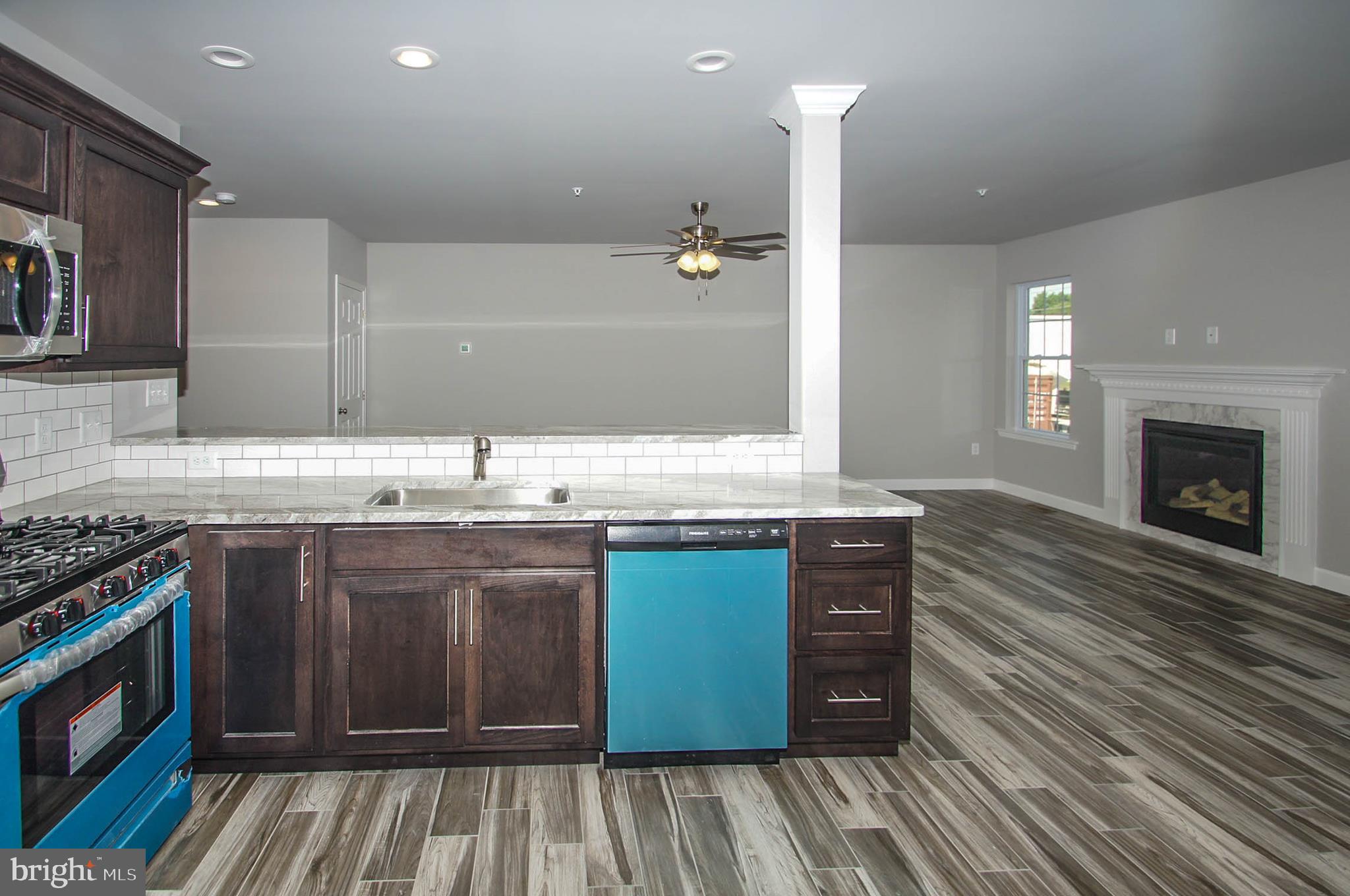 515 Elm Street Reading, PA 19601 - Photo 8 of 15