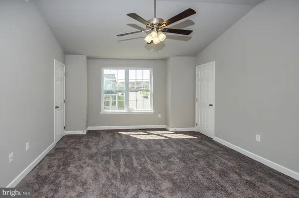 $2,400 | 515 Elm Street, Reading, PA 19601