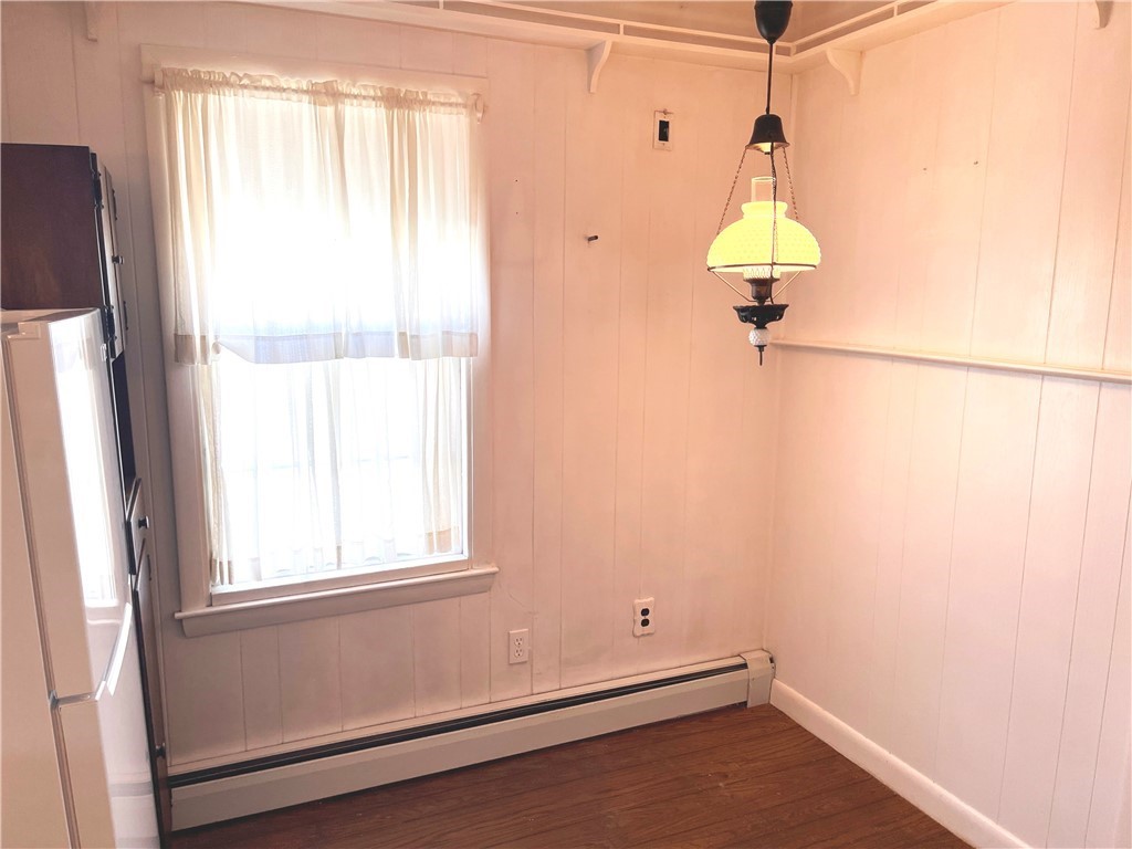 64 Woodhaven Road Pawtucket, RI 02861 - Photo 5 of 10