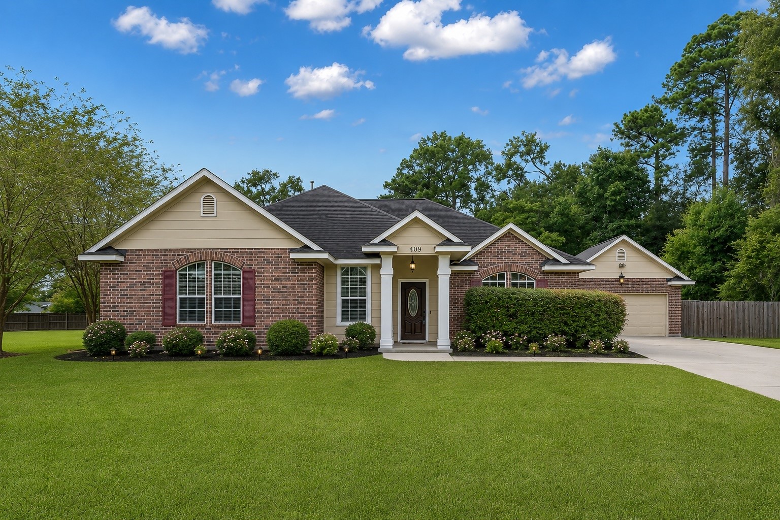 Welcome to 409 Mildred. Virtually staged landscaping.