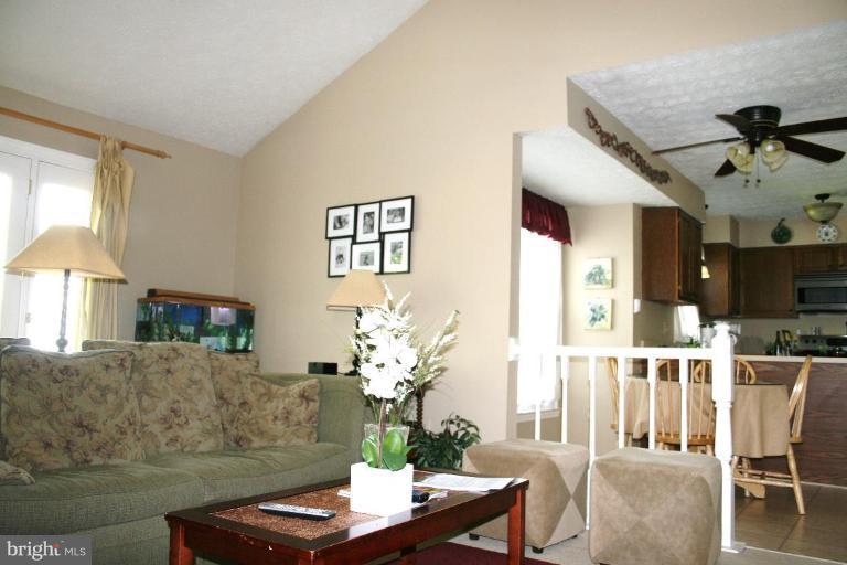 8660 Mission Road Jessup, MD 20794 - Photo 22 of 30 family room