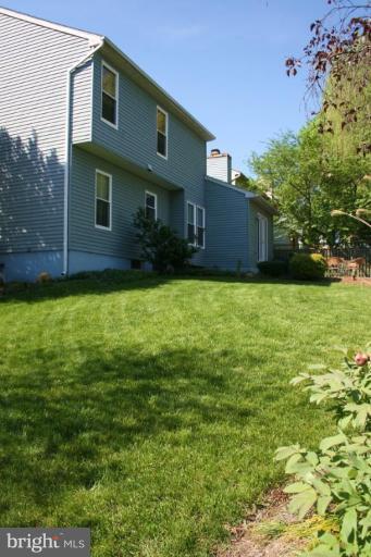 8660 Mission Road Jessup, MD 20794 - Photo 23 of 30 backyard