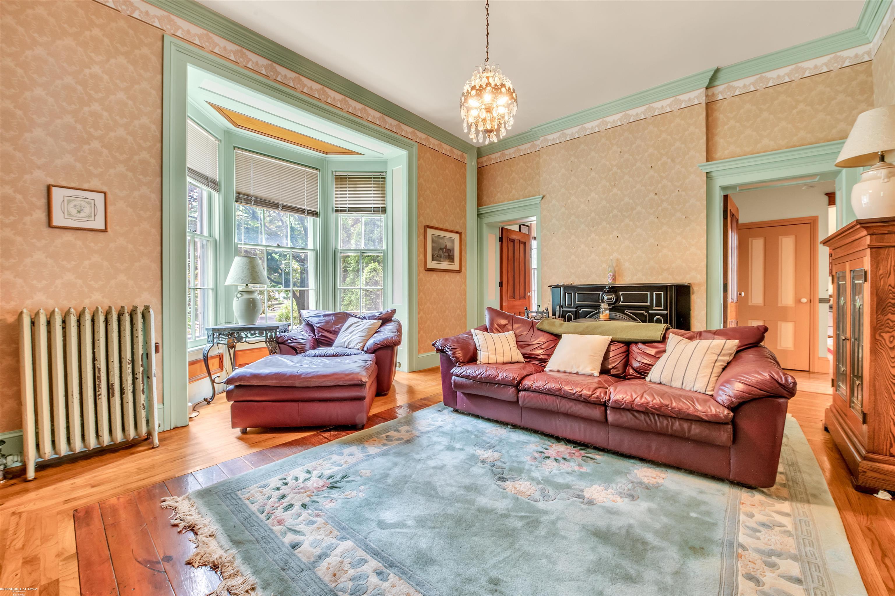 240 Minot Street Romeo, MI 48065 - Photo 20 of 57 50084343-20.JPG