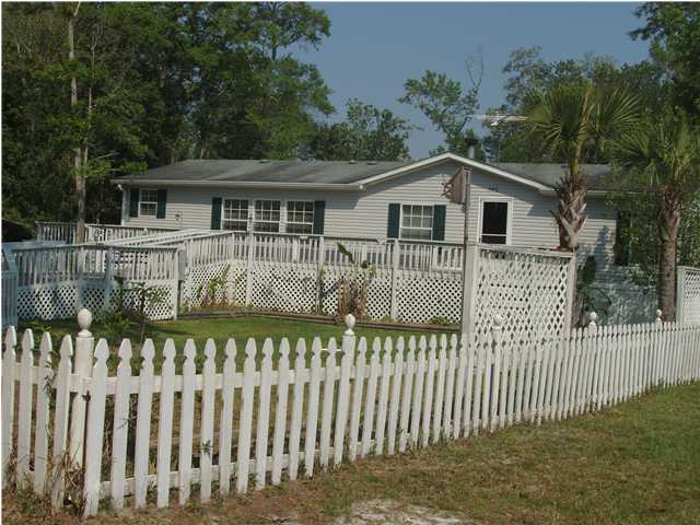586 Stillwater Road Freeport, FL 32439 - Photo 17 of 18 Gallery Image 17
