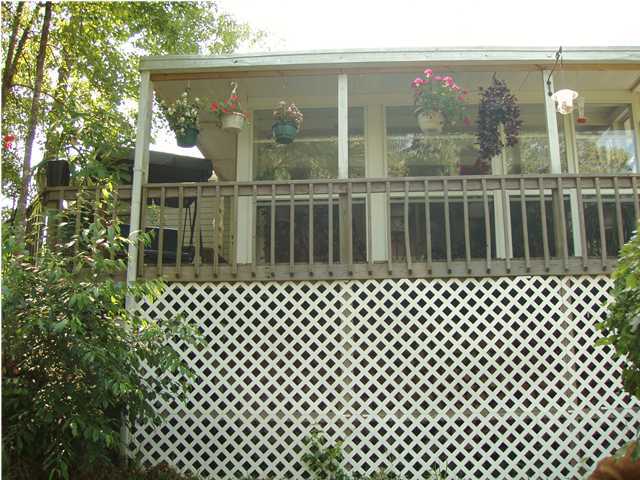 586 Stillwater Road Freeport, FL 32439 - Photo 7 of 18 Gallery Image 7