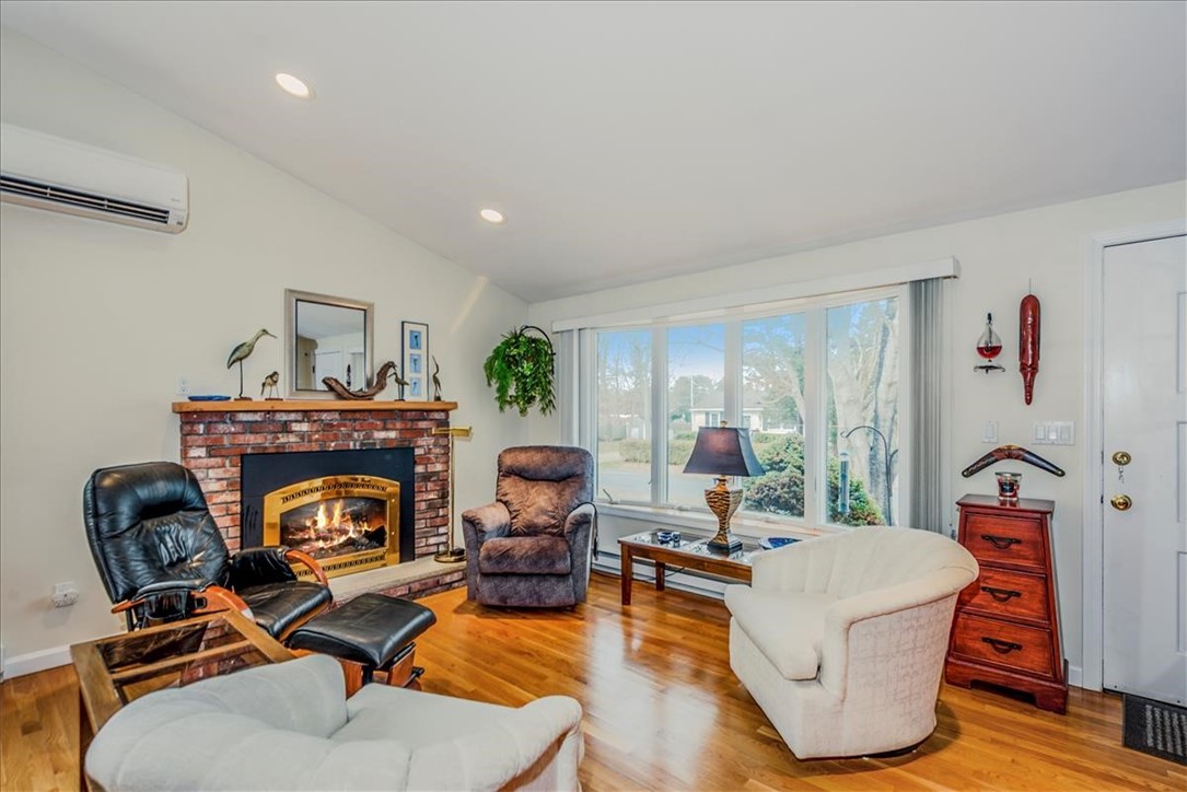 37 Balsam Road South Kingstown, RI 02879 - Photo 6 of 26 Gallery Image 6