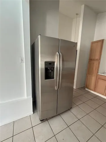 $2,000 | 4916 18th Street West, Unit B, Bradenton, FL 34207