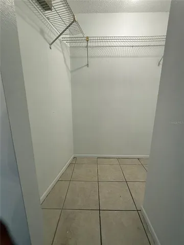 $2,000 | 4916 18th Street West, Unit B, Bradenton, FL 34207