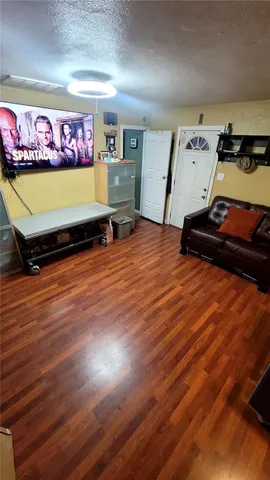 $699,000 | 5811 Arroyo Drive, Los Angeles, CA 90042