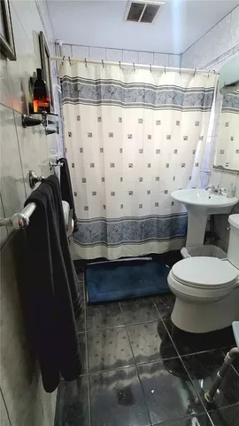 $699,000 | 5811 Arroyo Drive, Los Angeles, CA 90042