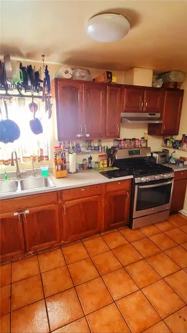 $699,000 | 5811 Arroyo Drive, Los Angeles, CA 90042