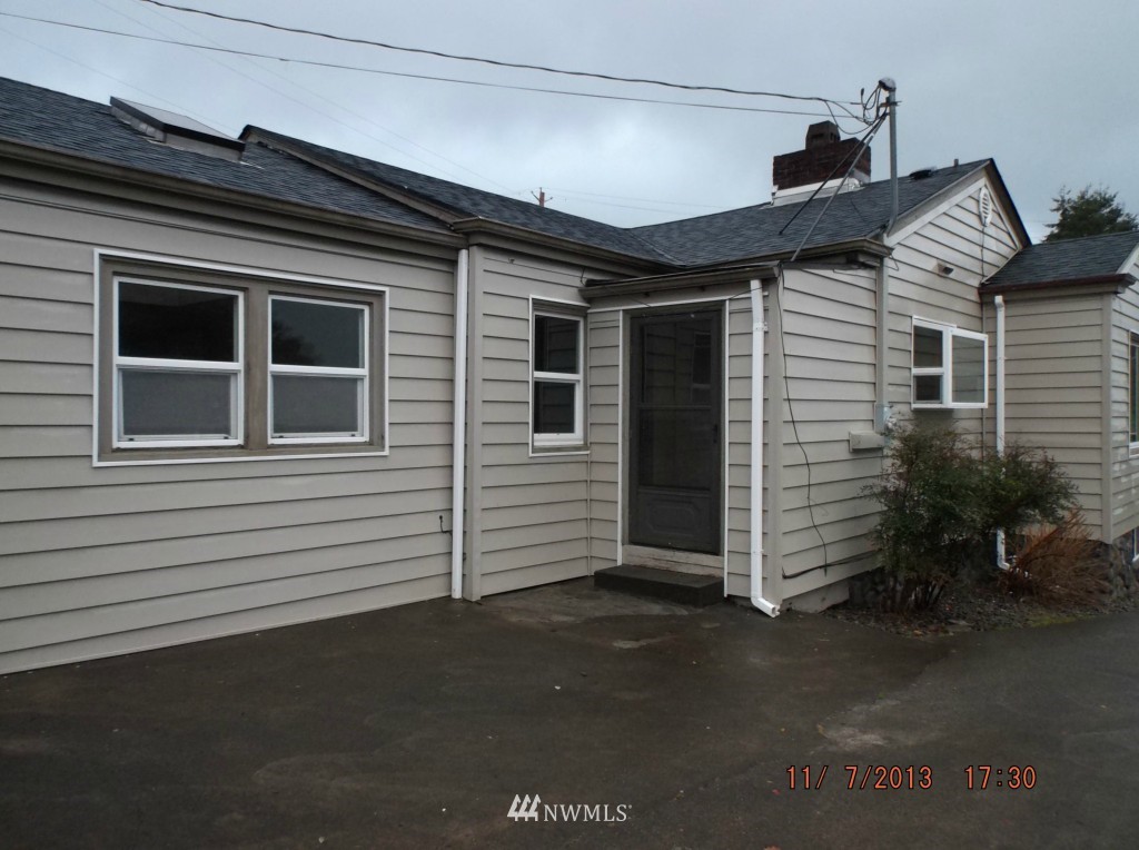 917 Rice Aberdeen, WA 98520 - Photo 3 of 17 Gallery Image 3