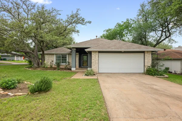 $2,590 | 4820 Marblehead Drive, Austin, TX 78727