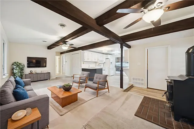 $264,900 | 216 Clubhouse Drive, Saltsburg, PA 15681