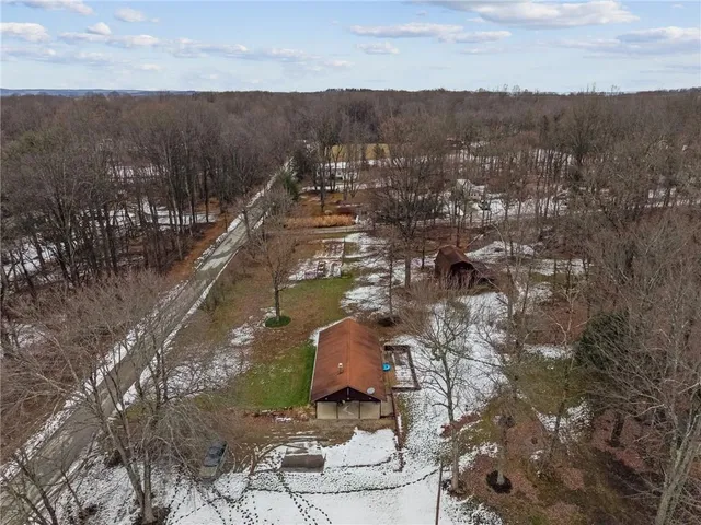 $264,900 | 216 Clubhouse Drive, Saltsburg, PA 15681