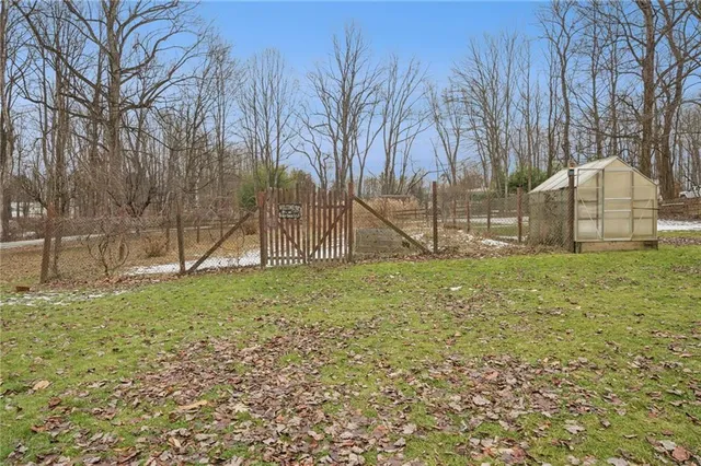 $264,900 | 216 Clubhouse Drive, Saltsburg, PA 15681