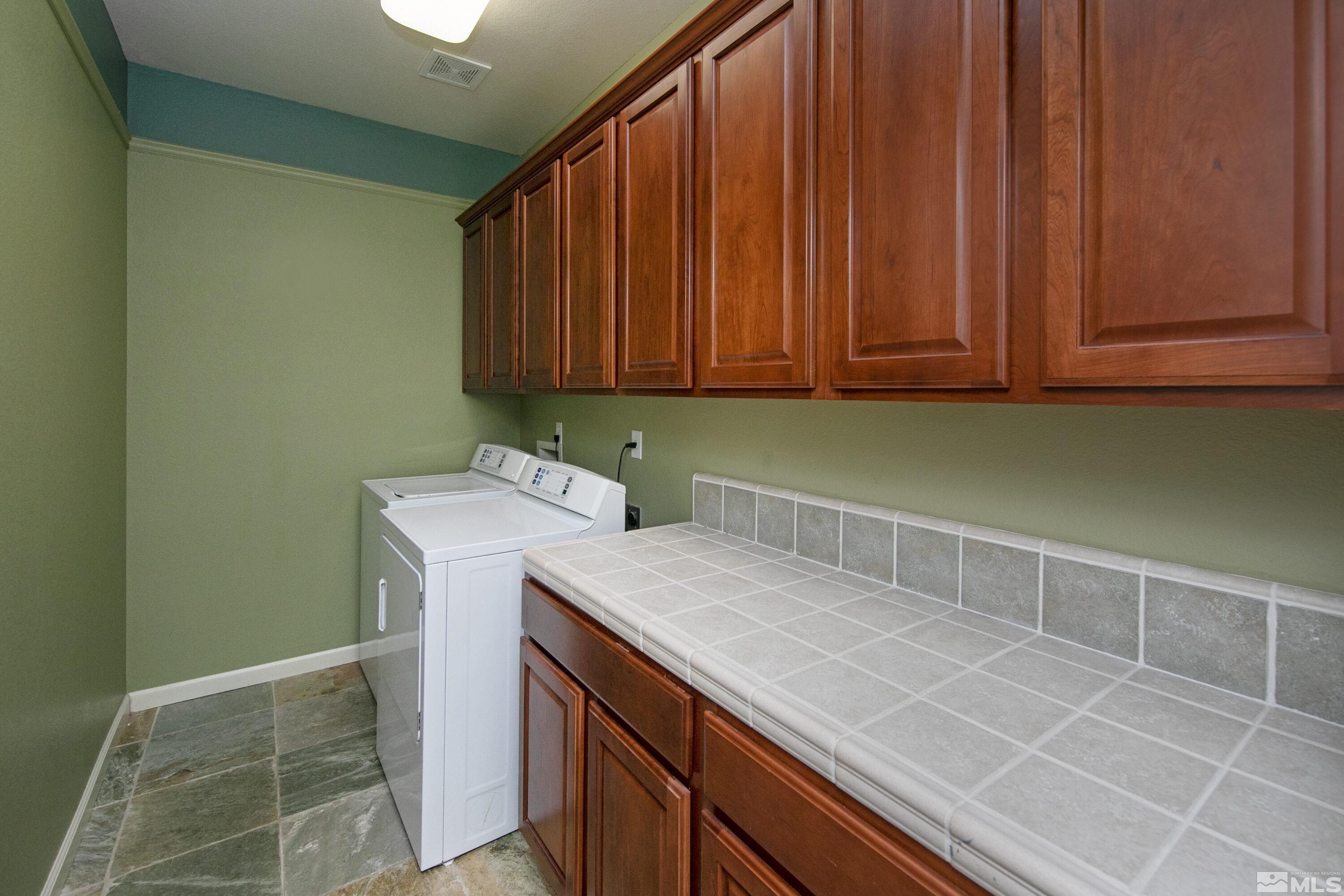 7090 Sterling Point Court Reno, NV 89523 - Photo 11 of 38 Photo 11