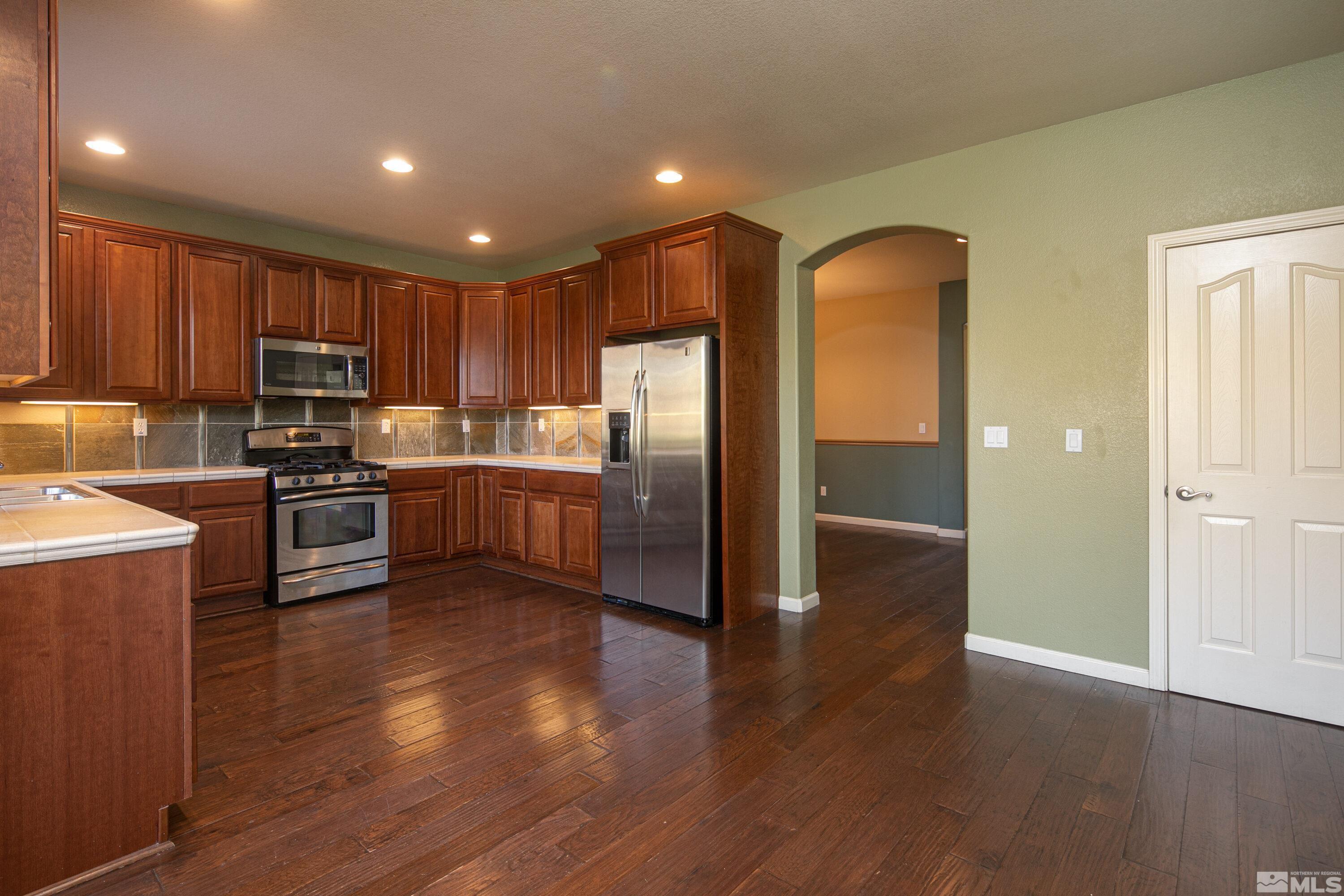 7090 Sterling Point Court Reno, NV 89523 - Photo 6 of 38 Photo 6