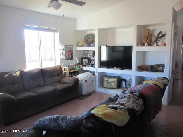 1394 Calle Tepic Rio Rico, AZ 85648 - Photo 6 of 32 Gallery Image 6