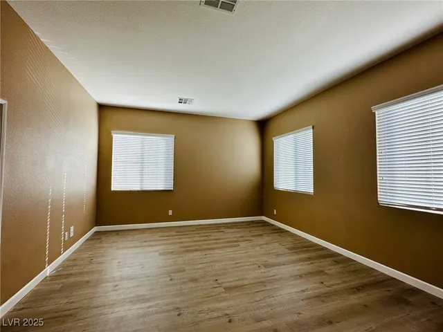 $2,650 | 10428 Doman Avenue, Las Vegas, NV 89166