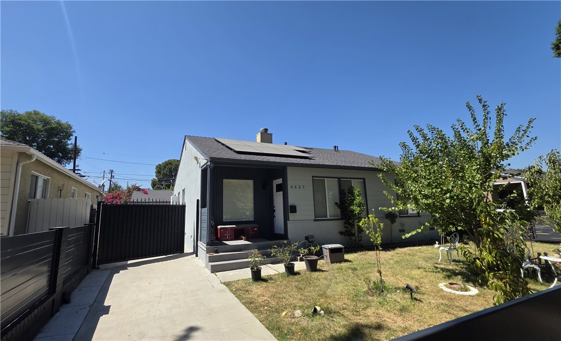 6637 Capps Avenue Reseda, CA 91335 - Photo 3 of 23 a view of a house with backyard and sitting area