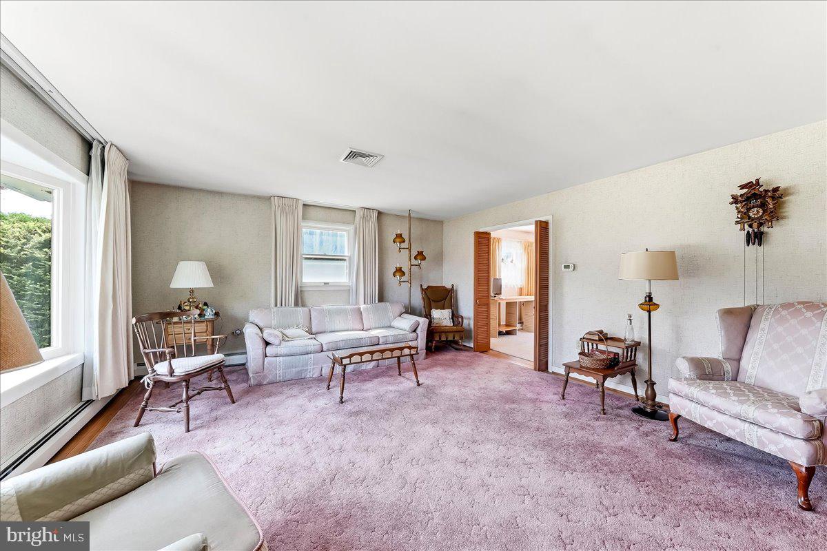 1400 East Keller Road Pottstown, PA 19465 - Photo 10 of 47