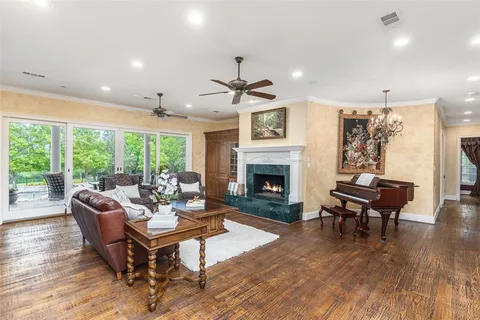 $2,595,000 | 343 East Town East Boulevard, Sunnyvale, TX 75182