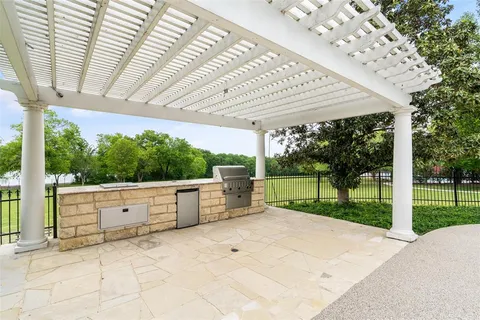 $2,595,000 | 343 East Town East Boulevard, Sunnyvale, TX 75182