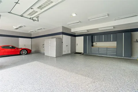 $2,595,000 | 343 East Town East Boulevard, Sunnyvale, TX 75182