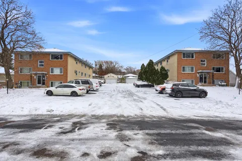 $2,000,000 | 4927-4935 University Avenue Northeast, Columbia Heights, MN 55421