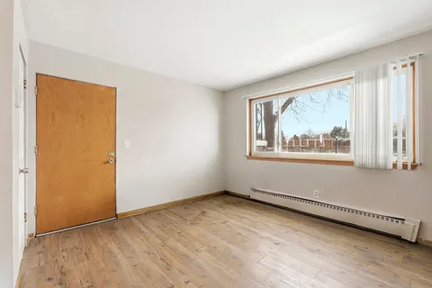 $2,000,000 | 4927-4935 University Avenue Northeast, Columbia Heights, MN 55421