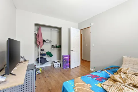 $2,000,000 | 4927-4935 University Avenue Northeast, Columbia Heights, MN 55421