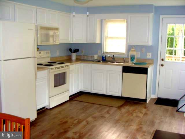 1020 Calvert Beach Road St. Leonard, MD 20685 - Photo 10 of 31