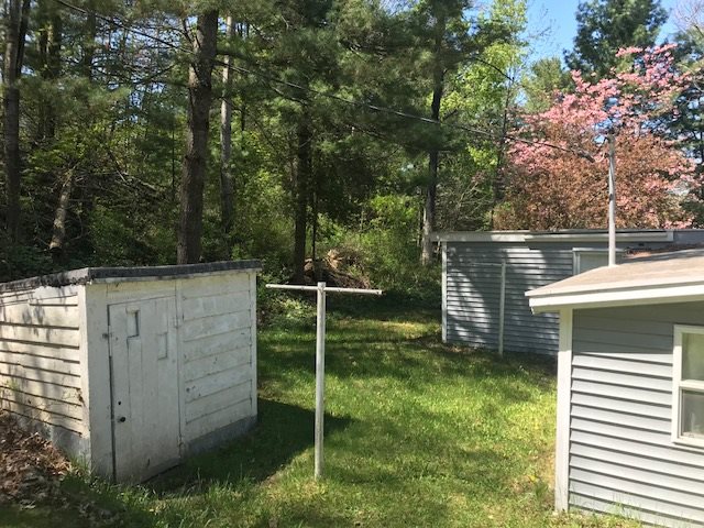 2860 Holiday Road Traverse City, MI 49686 - Photo 23 of 24 1847044-22.JPG