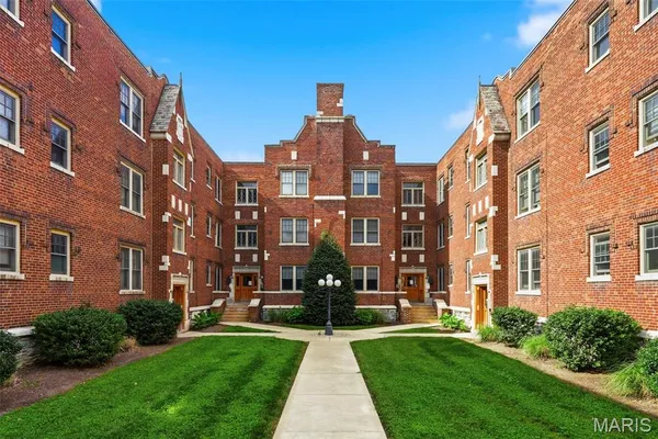 $147,000 | 4101 Magnolia Avenue, Unit 105, St. Louis, MO 63110