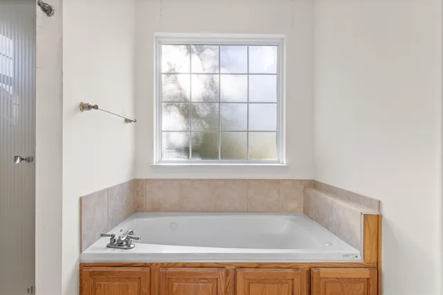 $391,000 | 6898 Bucksland Drive, Ooltewah, TN 37363