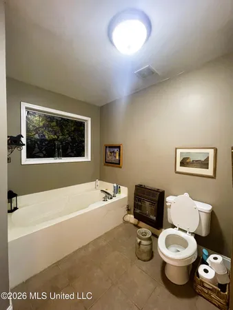 $369,900 | 286 Caleb Lane, Coldwater, MS 38618