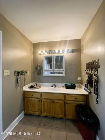 $369,900 | 286 Caleb Lane, Coldwater, MS 38618