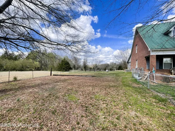 $369,900 | 286 Caleb Lane, Coldwater, MS 38618