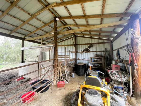 $369,900 | 286 Caleb Lane, Coldwater, MS 38618