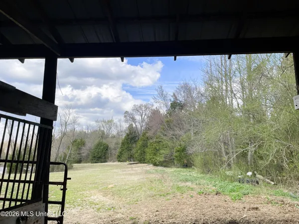 $369,900 | 286 Caleb Lane, Coldwater, MS 38618