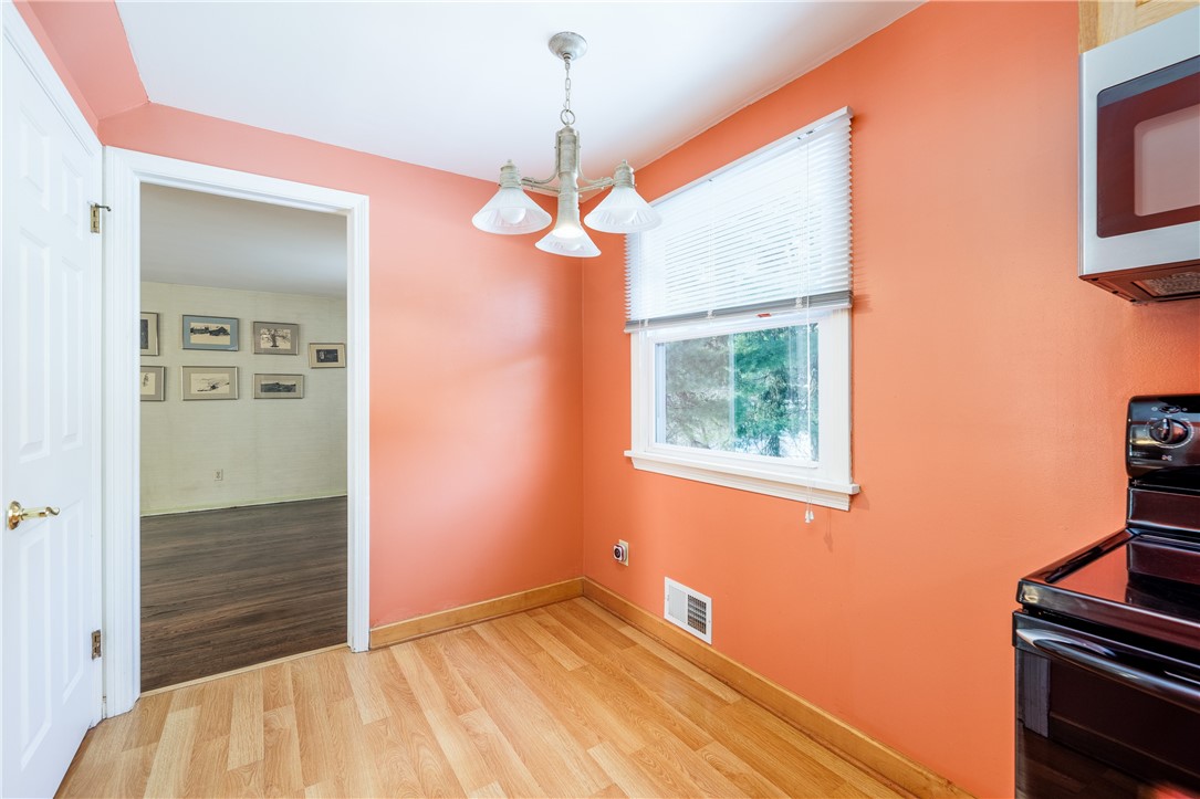 7 Old Post Road Perinton, NY 14450 - Photo 12 of 30