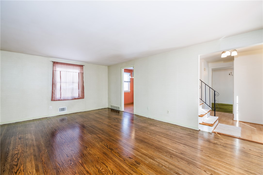 7 Old Post Road Perinton, NY 14450 - Photo 14 of 30