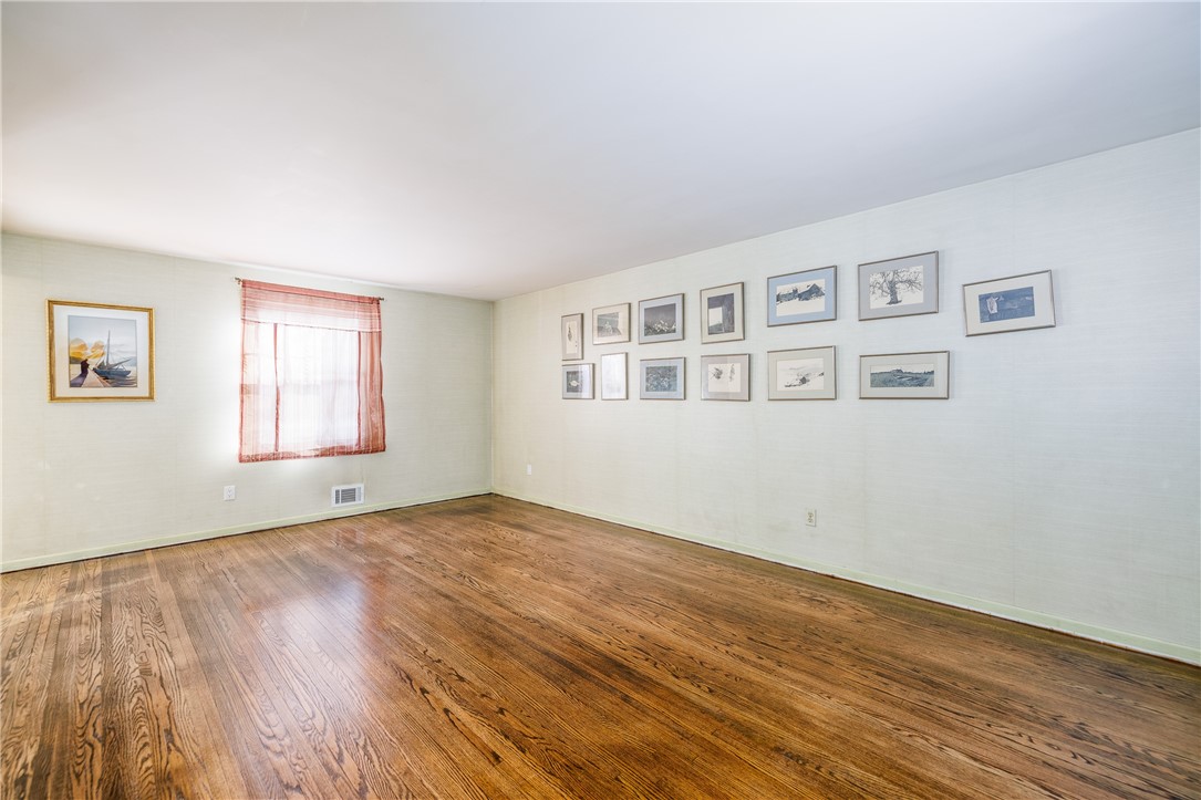 7 Old Post Road Perinton, NY 14450 - Photo 16 of 30