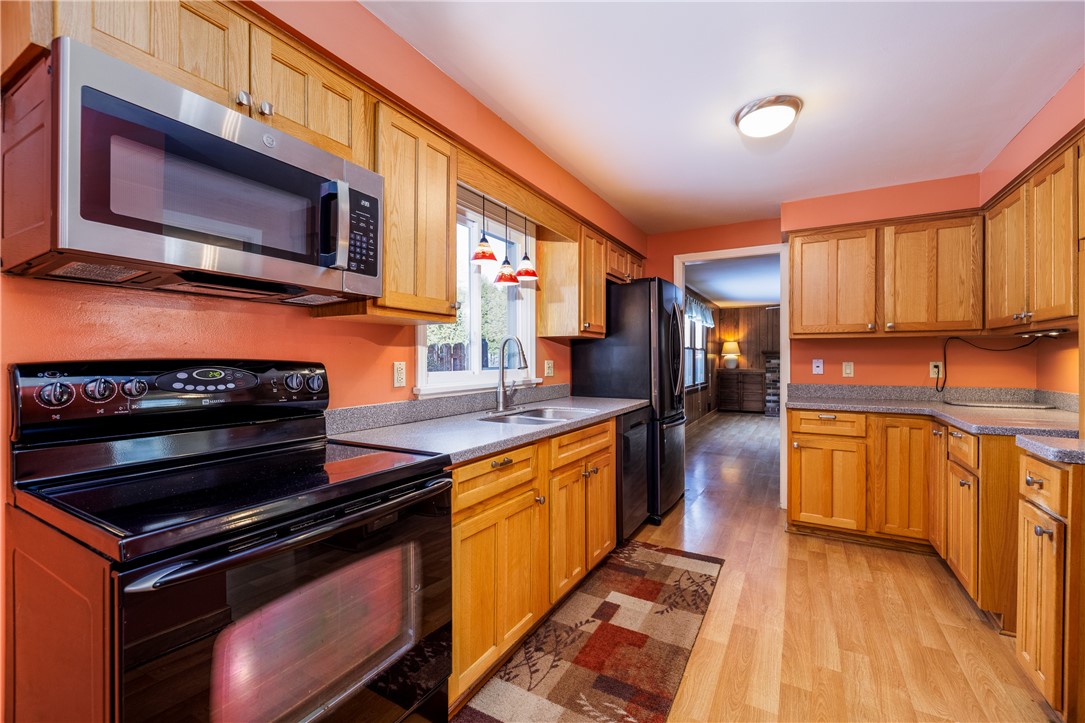 7 Old Post Road Perinton, NY 14450 - Photo 9 of 30