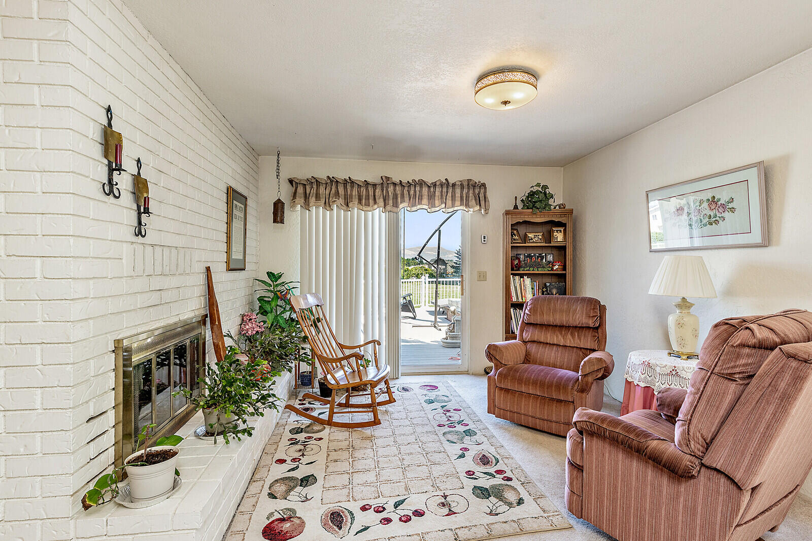 727 Oak Grove Road Medford, OR 97501 - Photo 19 of 43 19-FR