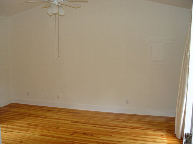 106 Morphy Avenue Fairhope, AL 36532 - Photo 20 of 38 Master bedroom