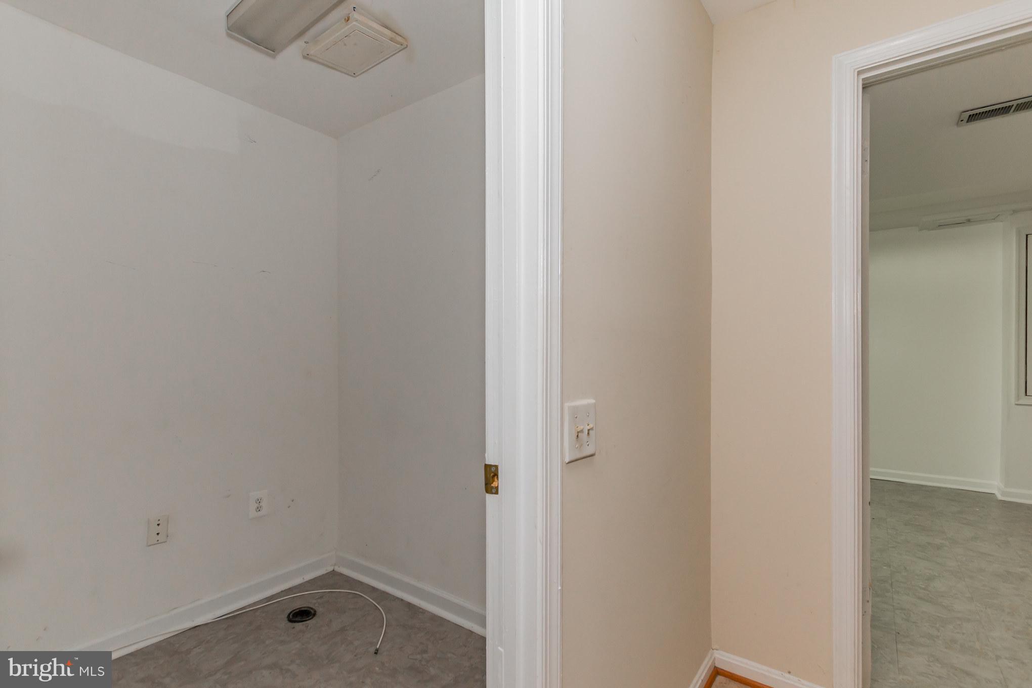12711 Turquoise Terrace Silver Spring, MD 20904 - Photo 23 of 30 Interior (General)