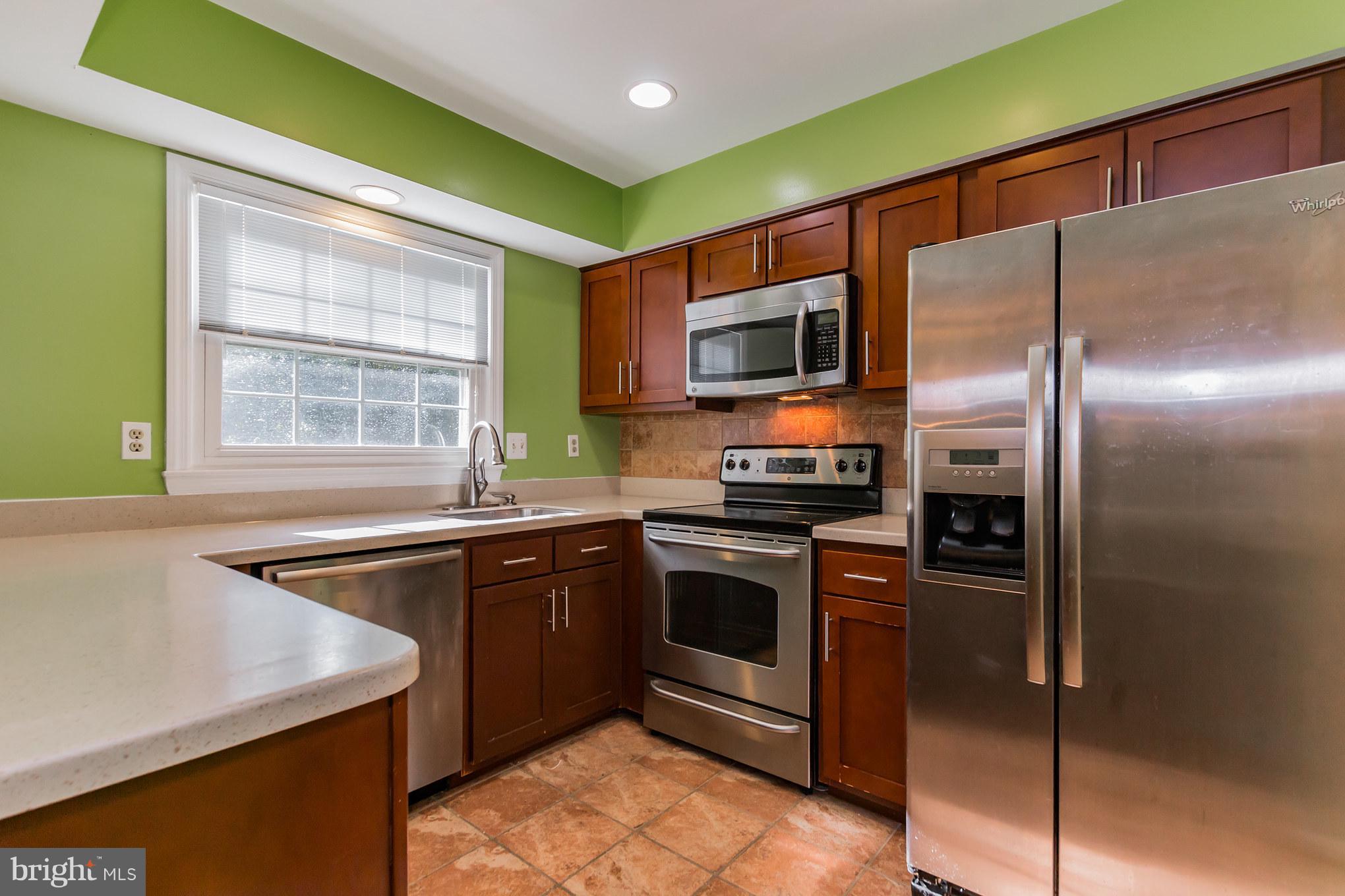 12711 Turquoise Terrace Silver Spring, MD 20904 - Photo 9 of 30 Kitchen